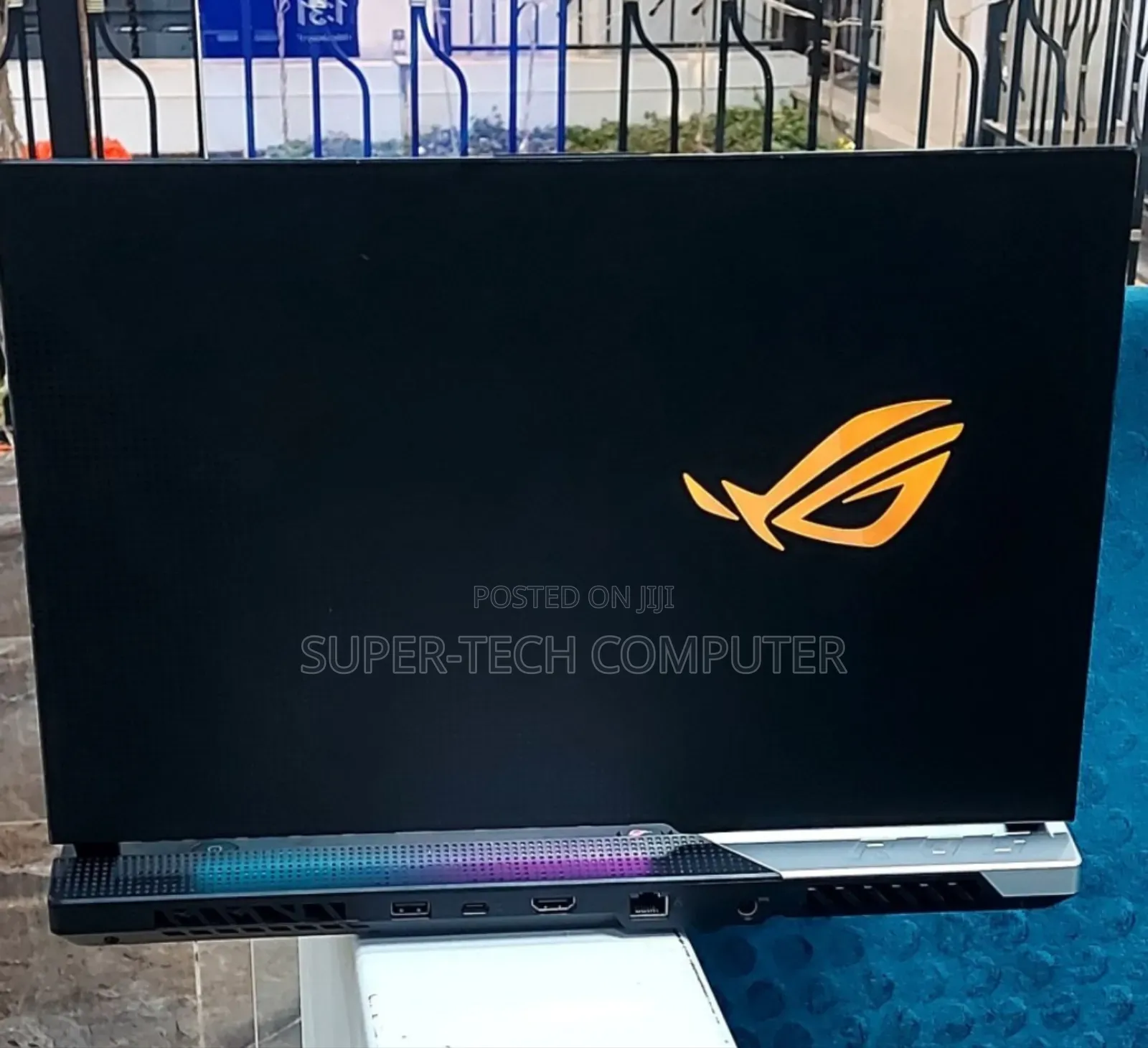 New Laptop Asus ROG G703 16GB AMD Ryzen 9 SSD 1T