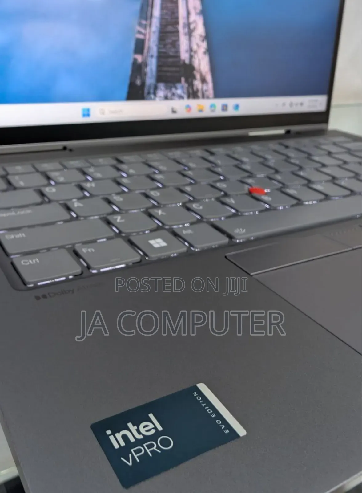 New Laptop Lenovo ThinkPad X1 Carbon 16GB Intel Core Ultra 7 SSD 1T