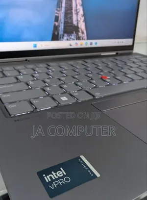 New Laptop Lenovo ThinkPad X1 Carbon 16GB Intel Core Ultra 7 SSD 1T