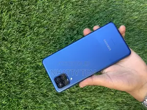 Samsung Galaxy A12 128 GB Blue