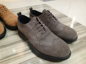 New Arrival High Quality Casual Shoes 
ሌዘር ከፋይ ጫማ