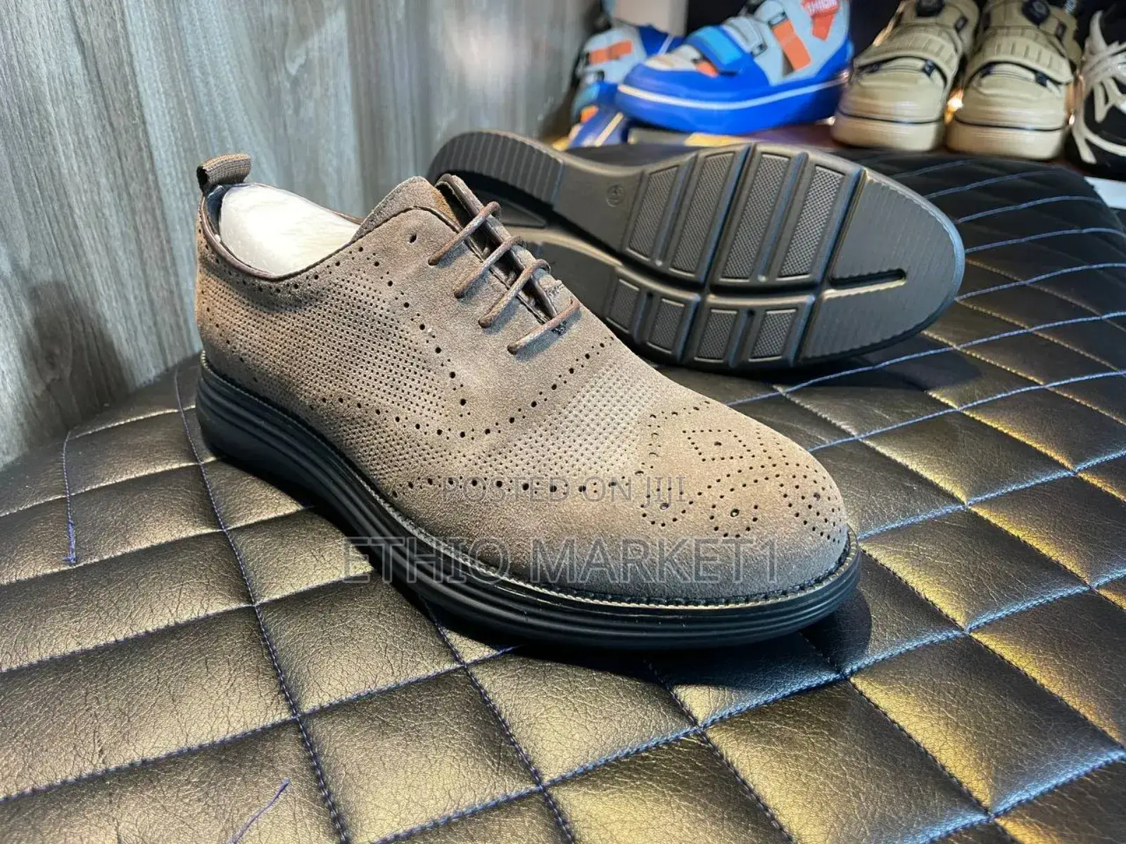 New Arrival High Quality Casual Shoes 
ሌዘር ከፋይ ጫማ