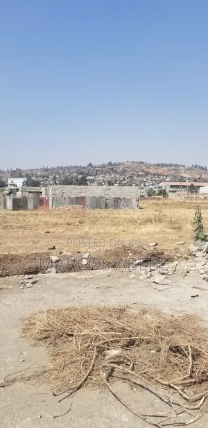 5bdrm Condo in Addis Ababa, Nifas Silk-Lafto for sale