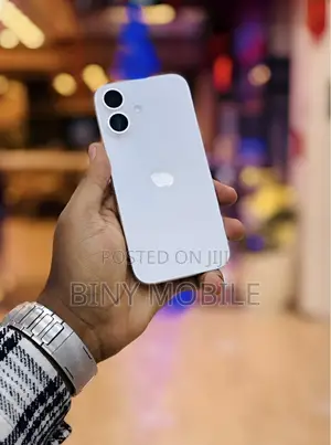 New Apple iPhone 16 128 GB White