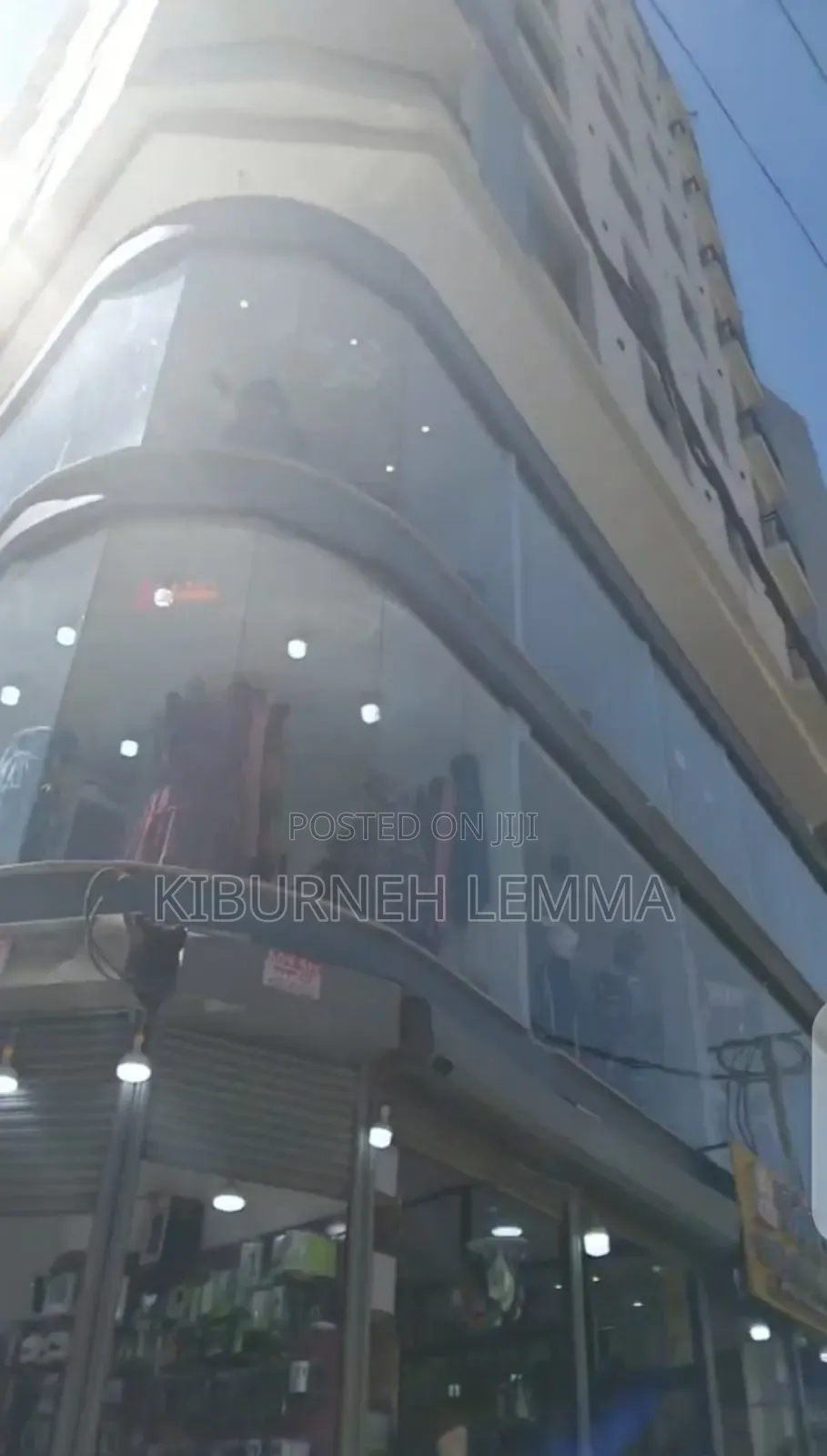 Shola Market Shops For Sale Near Signal Balderas