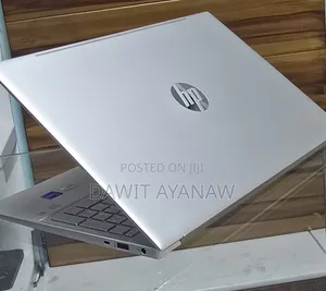 New Laptop HP Pavilion X360 8GB Intel Core I5 SSD 256GB