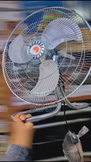 Photo - Fans Table Fan Crown አየር ማቀዝቀዛ Table Top Fan Free Deliver