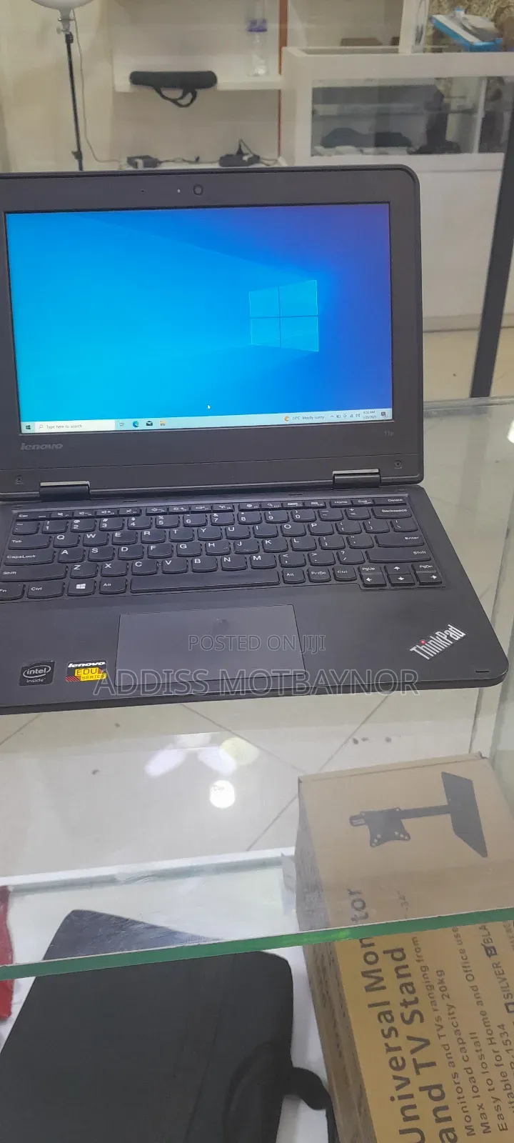 New Laptop Lenovo ThinkPad Yoga 4GB Intel Pentium SSD 500GB