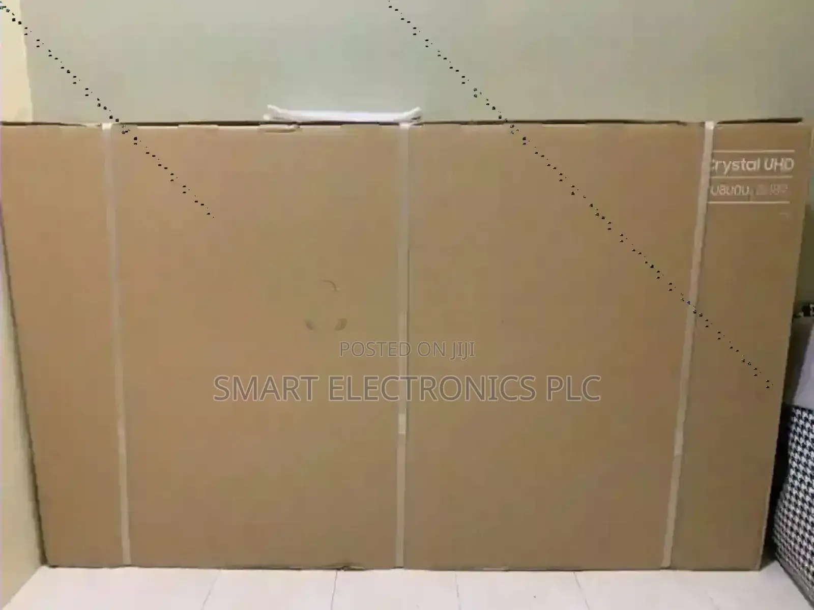 Samsung 65 Inch TV Smart Uhd TV Du 8000 Model