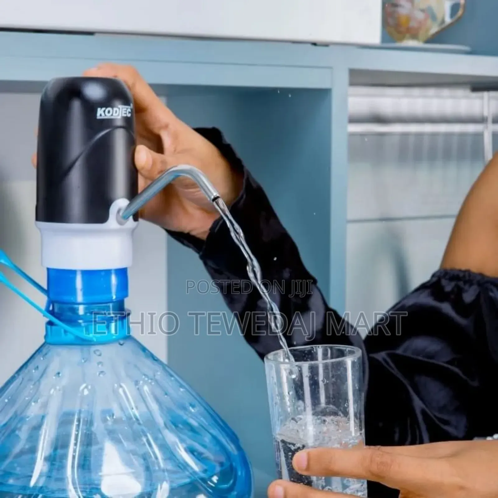 Portable Electric Water Bottle Pump