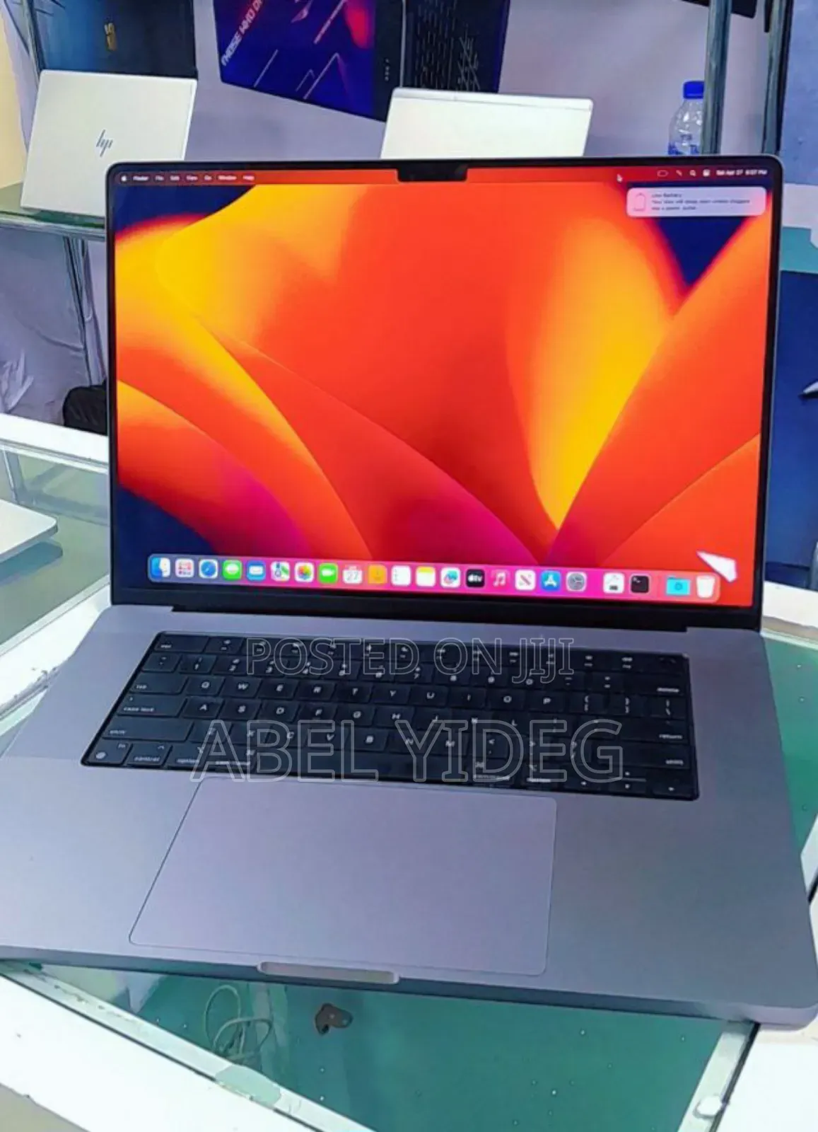 New Laptop Apple MacBook Pro 2021 M1 16GB Apple M1 Pro SSD 512GB