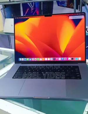 New Laptop Apple MacBook Pro 2021 M1 16GB Apple M1 Pro SSD 512GB