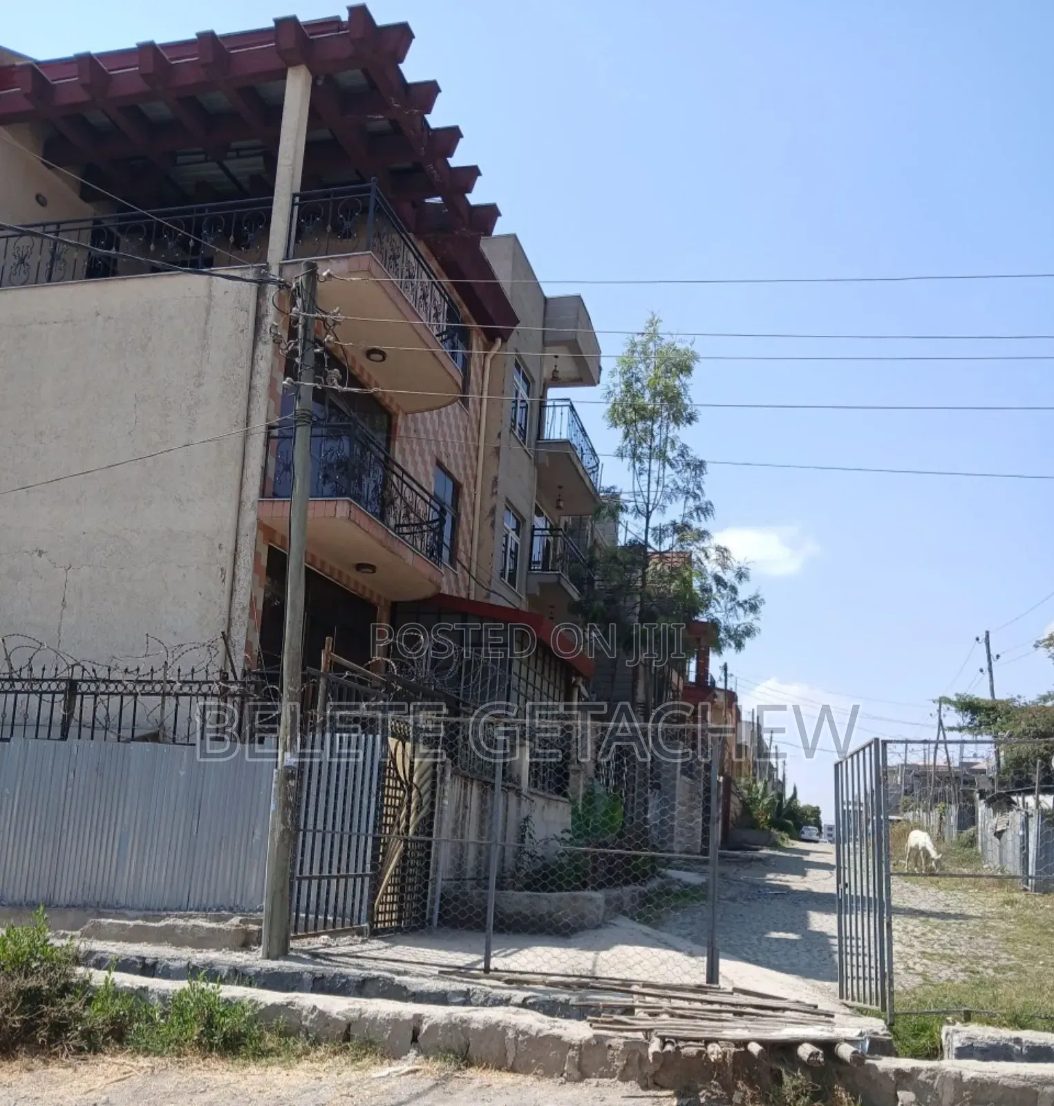 Land for Sale at Semit Fyelbet 75sqm
