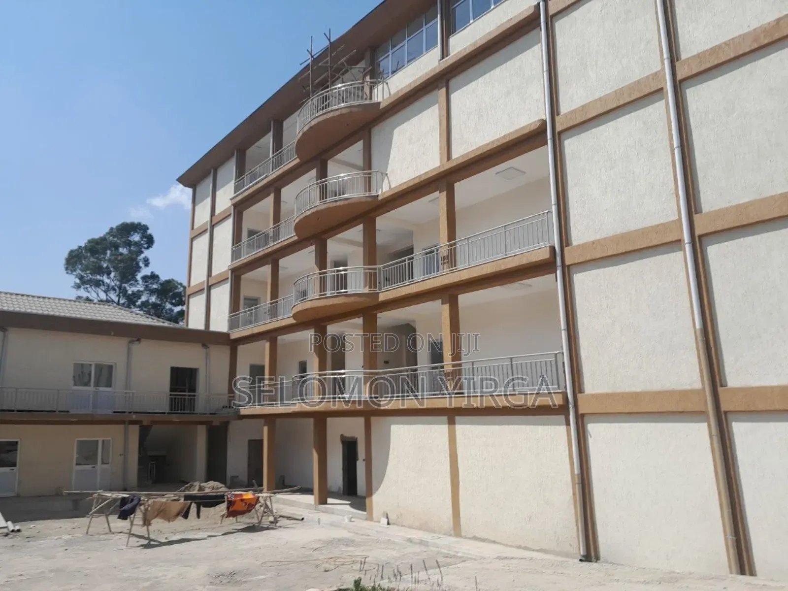 የሚከራይ ትምርት ቤት