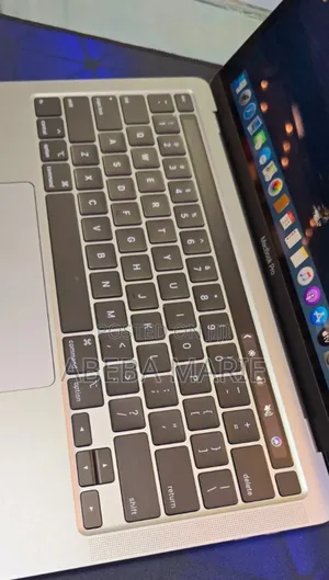 New Laptop Apple MacBook Pro 2020 16GB Intel Core I7 SSD 512GB