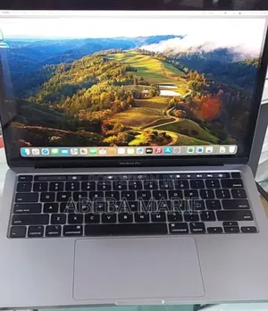 New Laptop Apple MacBook Pro 2020 16GB Intel Core I7 SSD 512GB