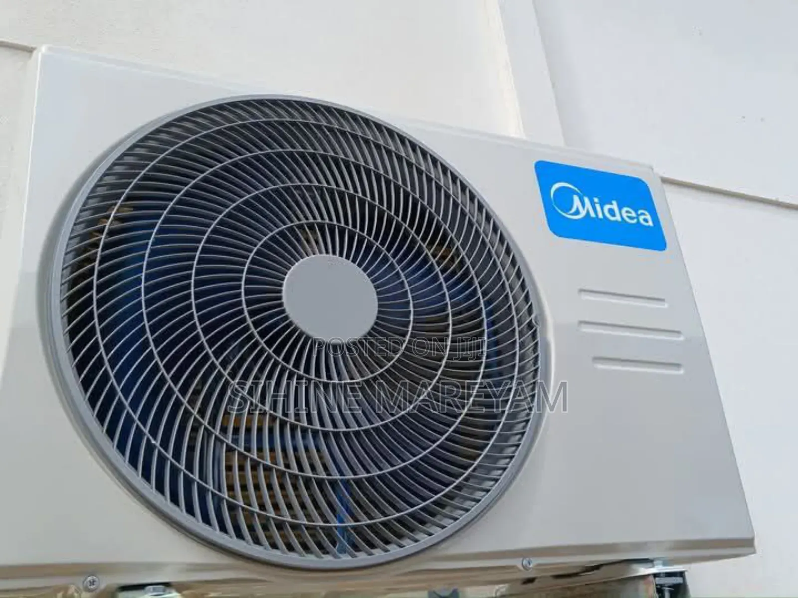 Midea 12000 BTU Mini Split AC/Heating System, 208/230v, 21.5