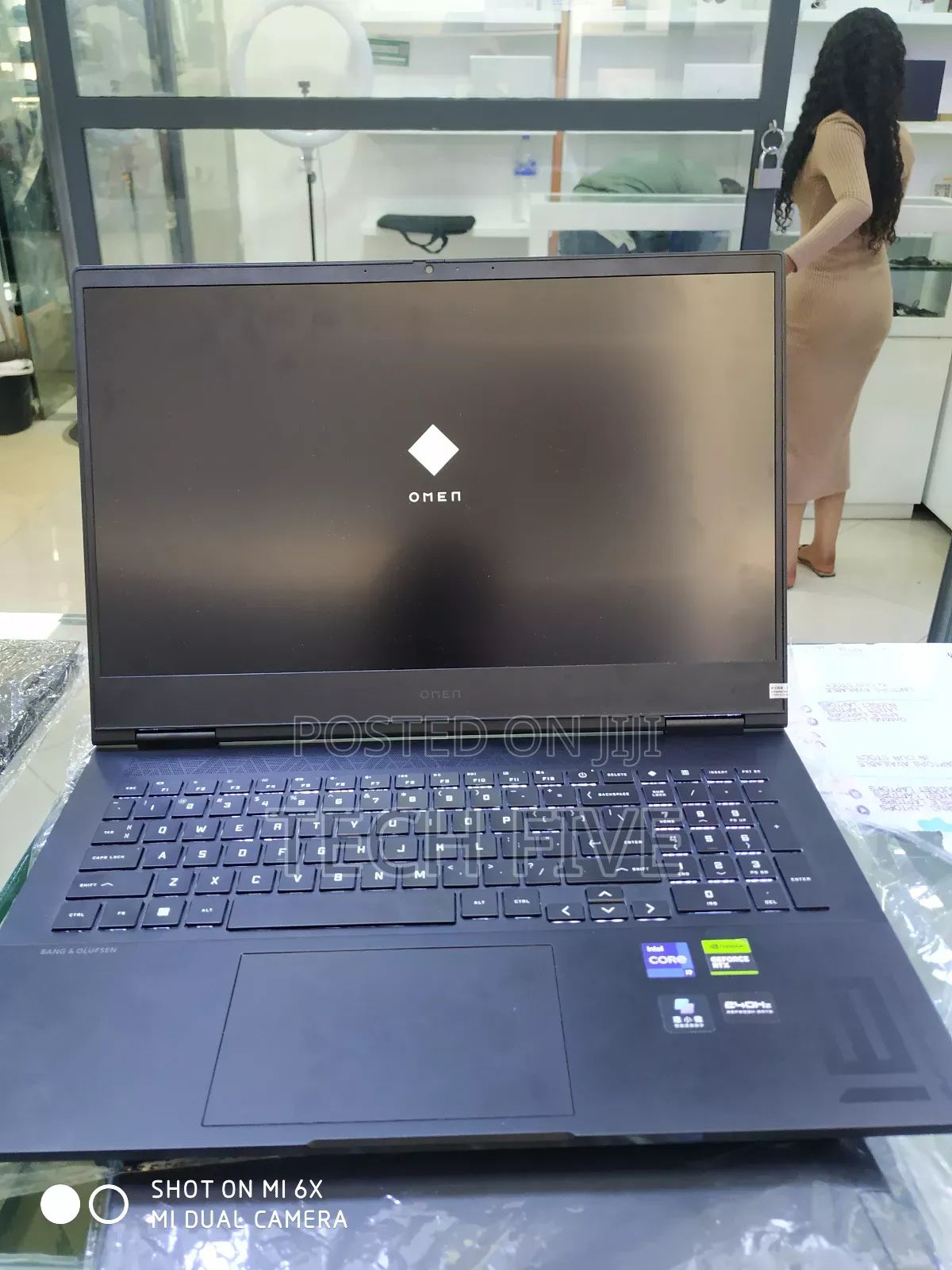 New Laptop HP Omen 16 16GB Intel Core I9 SSD 1T