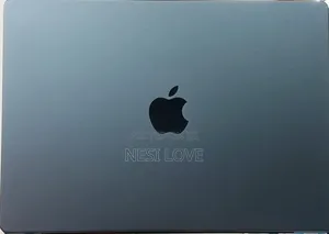 New Laptop Apple MacBook Pro 2023 M3 14-Inch 18GB SSD 512GB