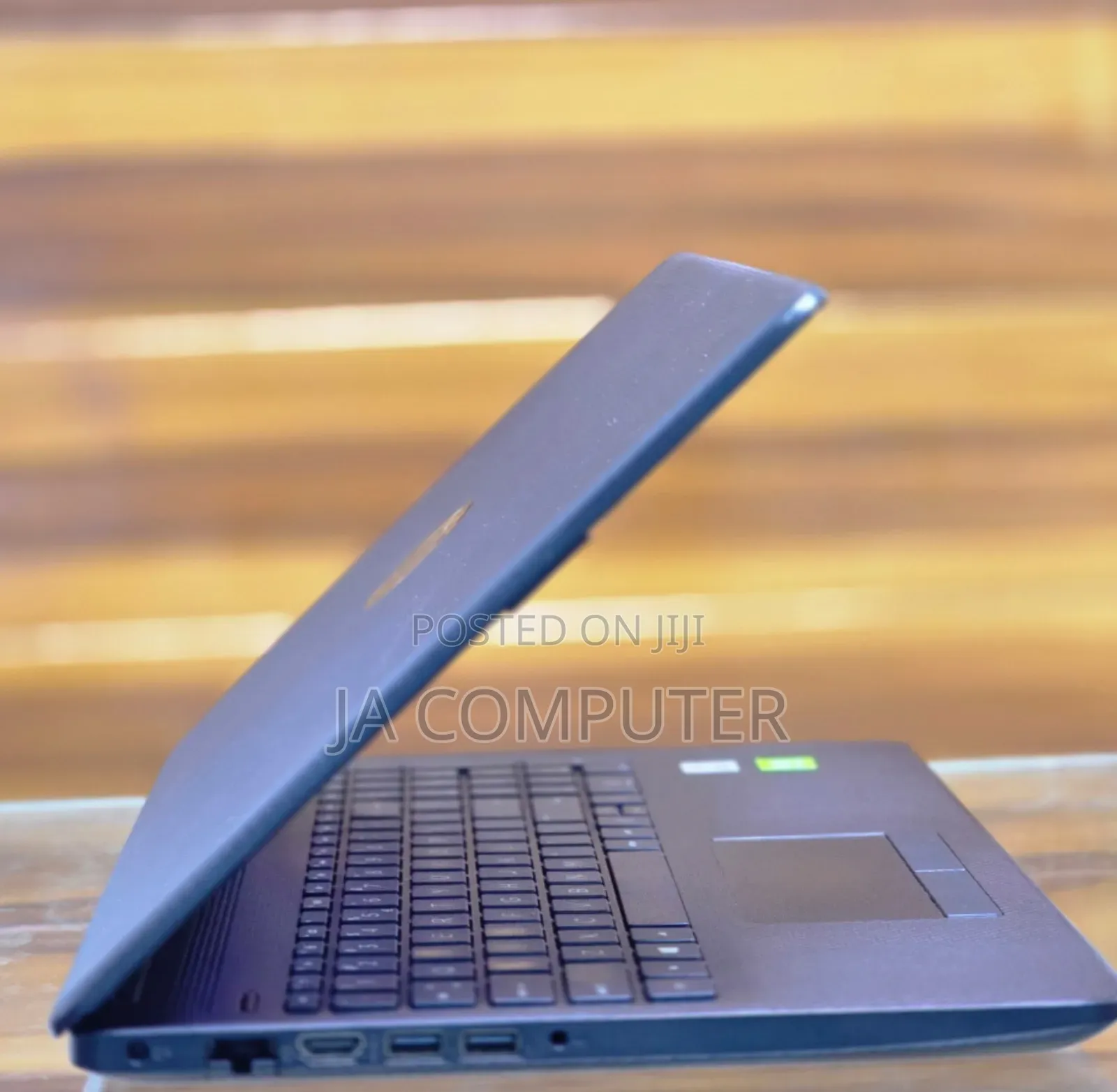 New Laptop HP Stream Notebook 8GB Intel Core I5 SSHD (Hybrid) 1.5T