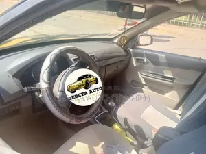 Lifan 520 2011 Yellow