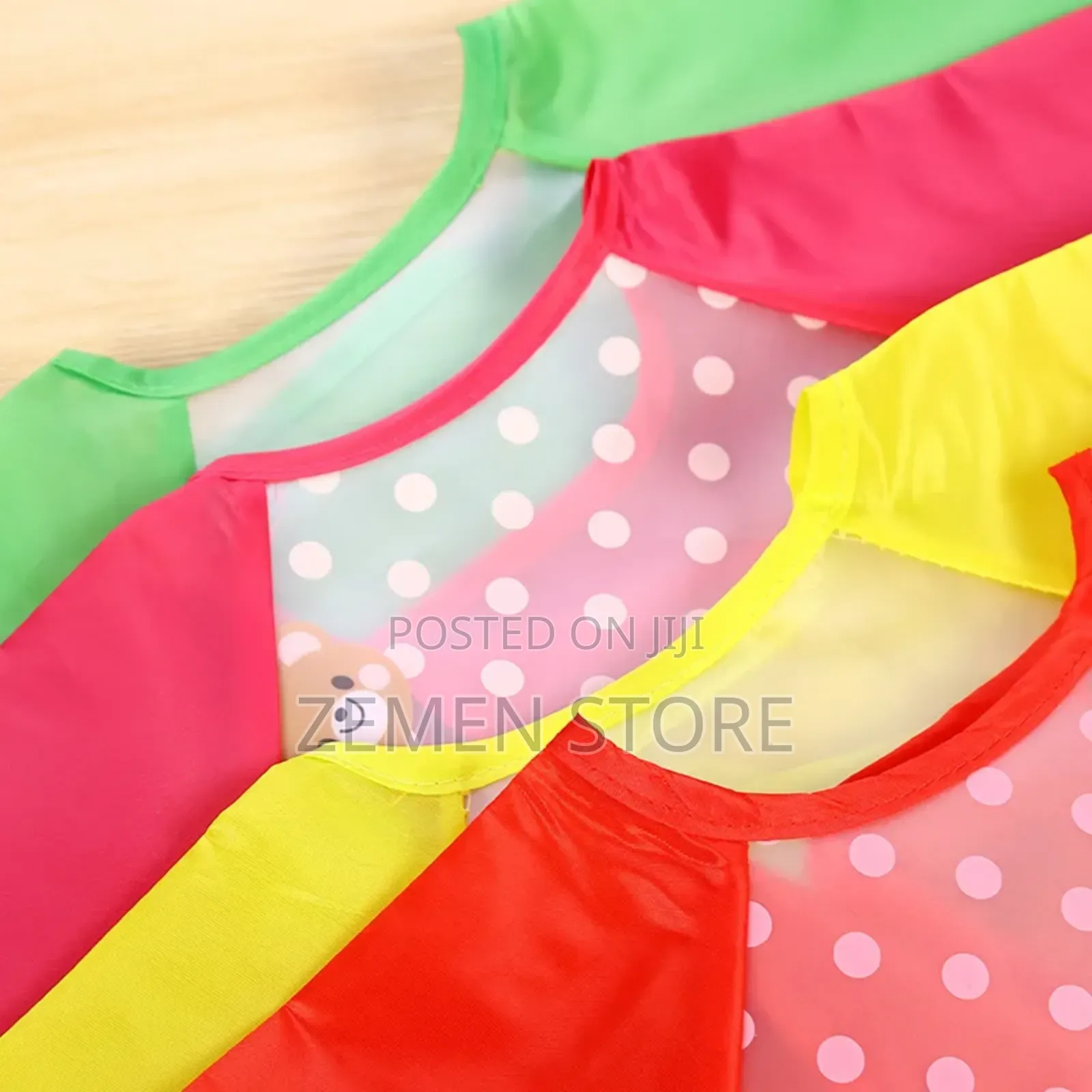 Infant Long Sleeve Feeding Aprons – Keep Mealtime Mess-Free
