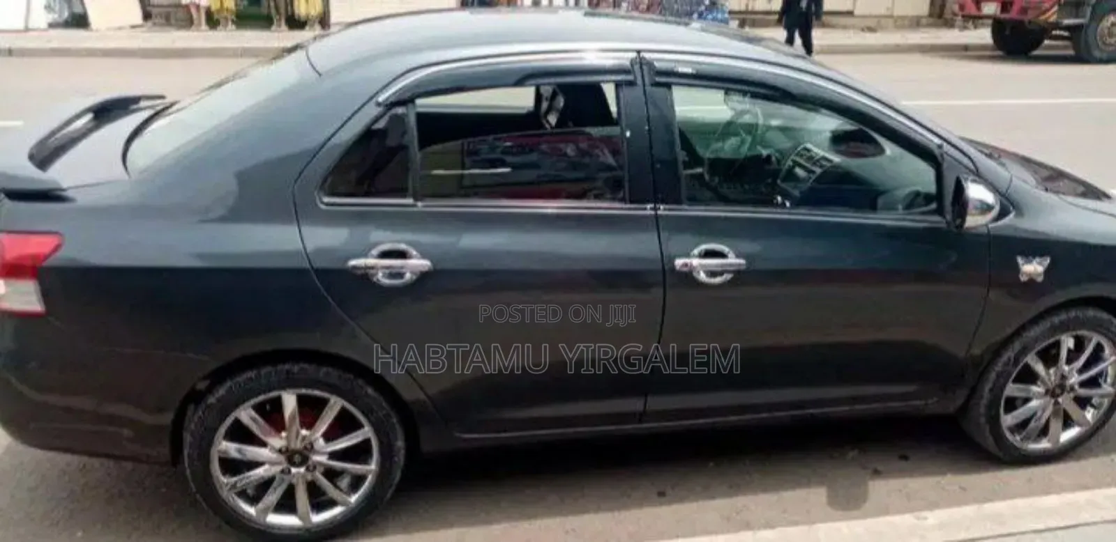 Toyota Yaris 2010 Black