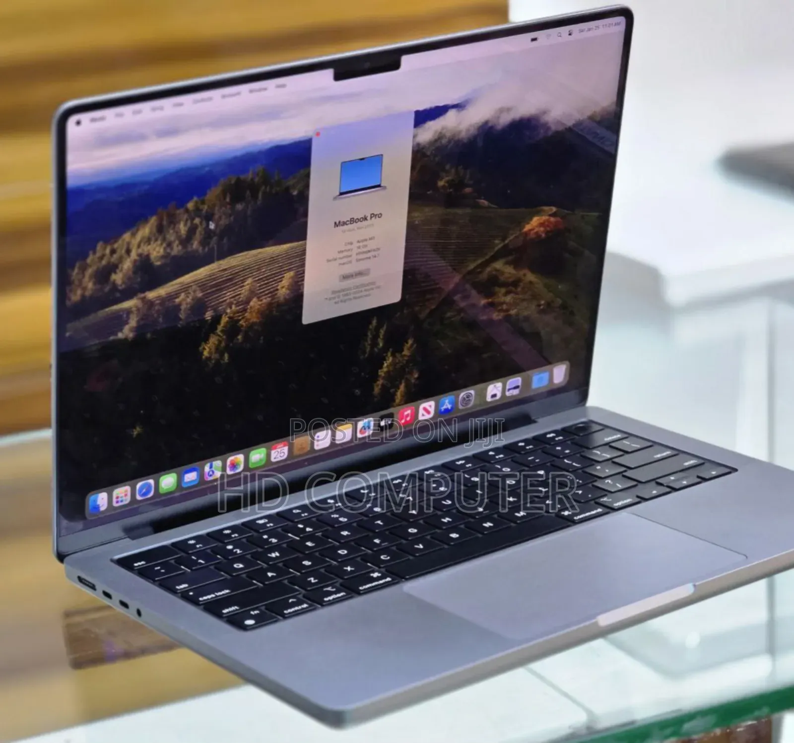 New Apple MacBook Pro 2023 M3 14-Inch 16GB Apple M3 Pro SSD 512GB