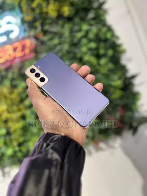 Photo - Samsung Galaxy S21 5G 128 GB Purple