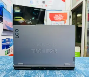 New Laptop Lenovo LOQ 15IRH8 16GB Intel Core I5 SSD 512GB