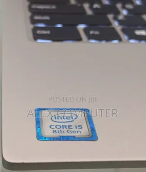 New Laptop Lenovo Yoga 730 8GB Intel Core I5 SSD 256GB