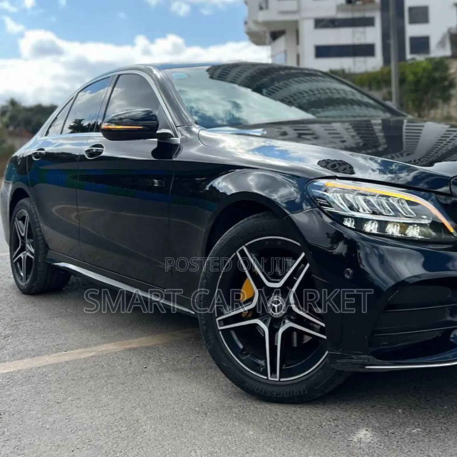 Mercedes-Benz C200 2020 Black