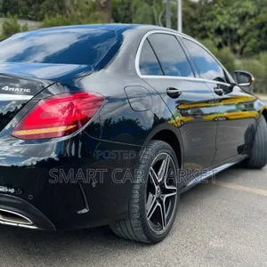 Mercedes-Benz C200 2020 Black