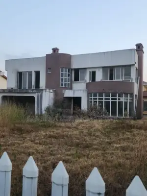 6bdrm House in Legetafo Ccd Real, Oromia-Finfinne for sale