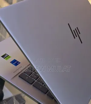 New Laptop HP Envy 17 16GB Intel Core I7 SSD 512GB