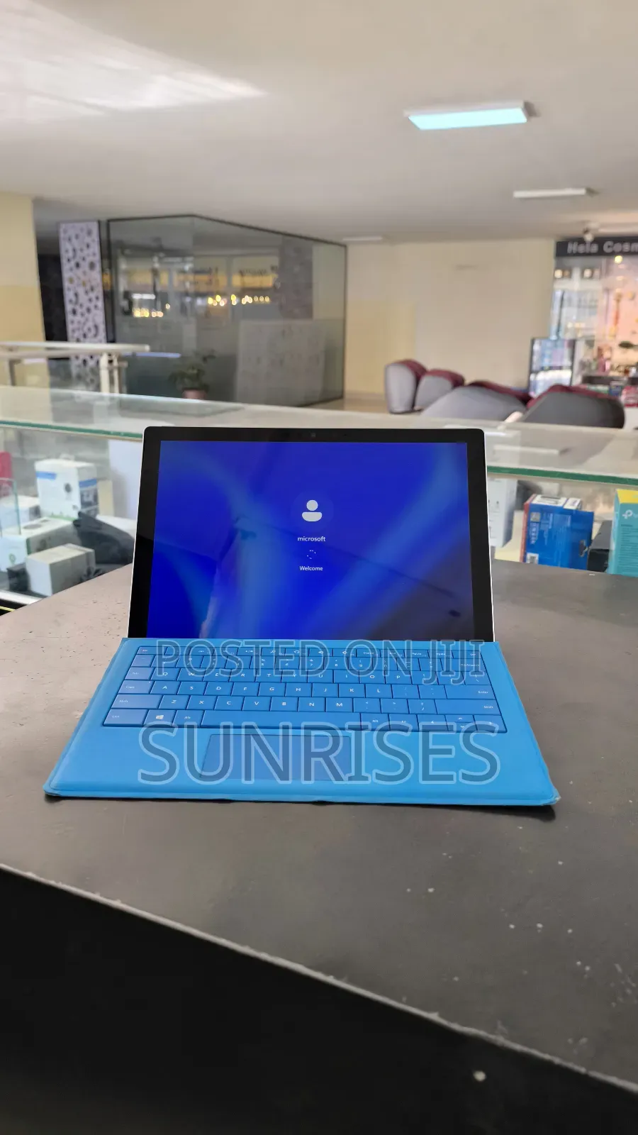 New Laptop Microsoft Surface Pro 7 8GB Intel Core I5 SSD 128GB