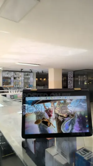 New Laptop HP Envy X360 8GB Intel Core I7 SSD 512GB