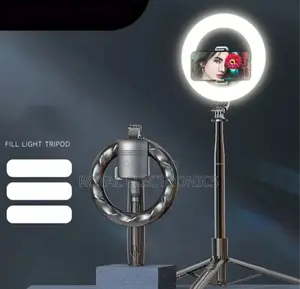 Selfi Stick With Ringlight