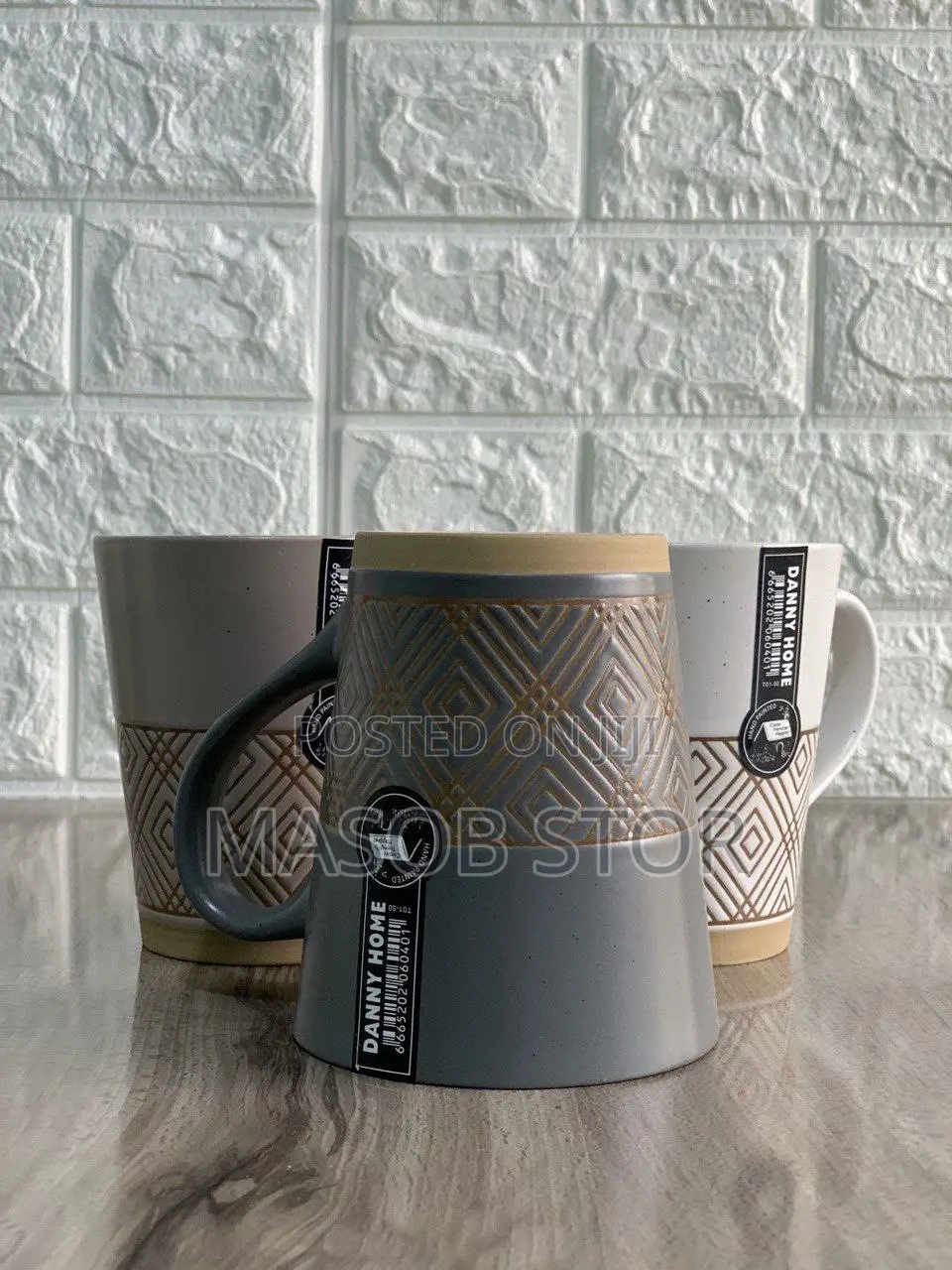 ታዋቂው ዳኒ ሆምስ ማግ በአዲስ መልክ ተውቦ