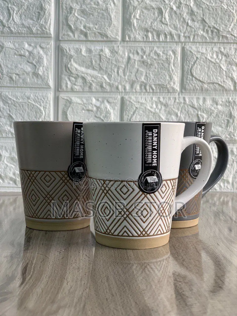 ታዋቂው ዳኒ ሆምስ ማግ በአዲስ መልክ ተውቦ