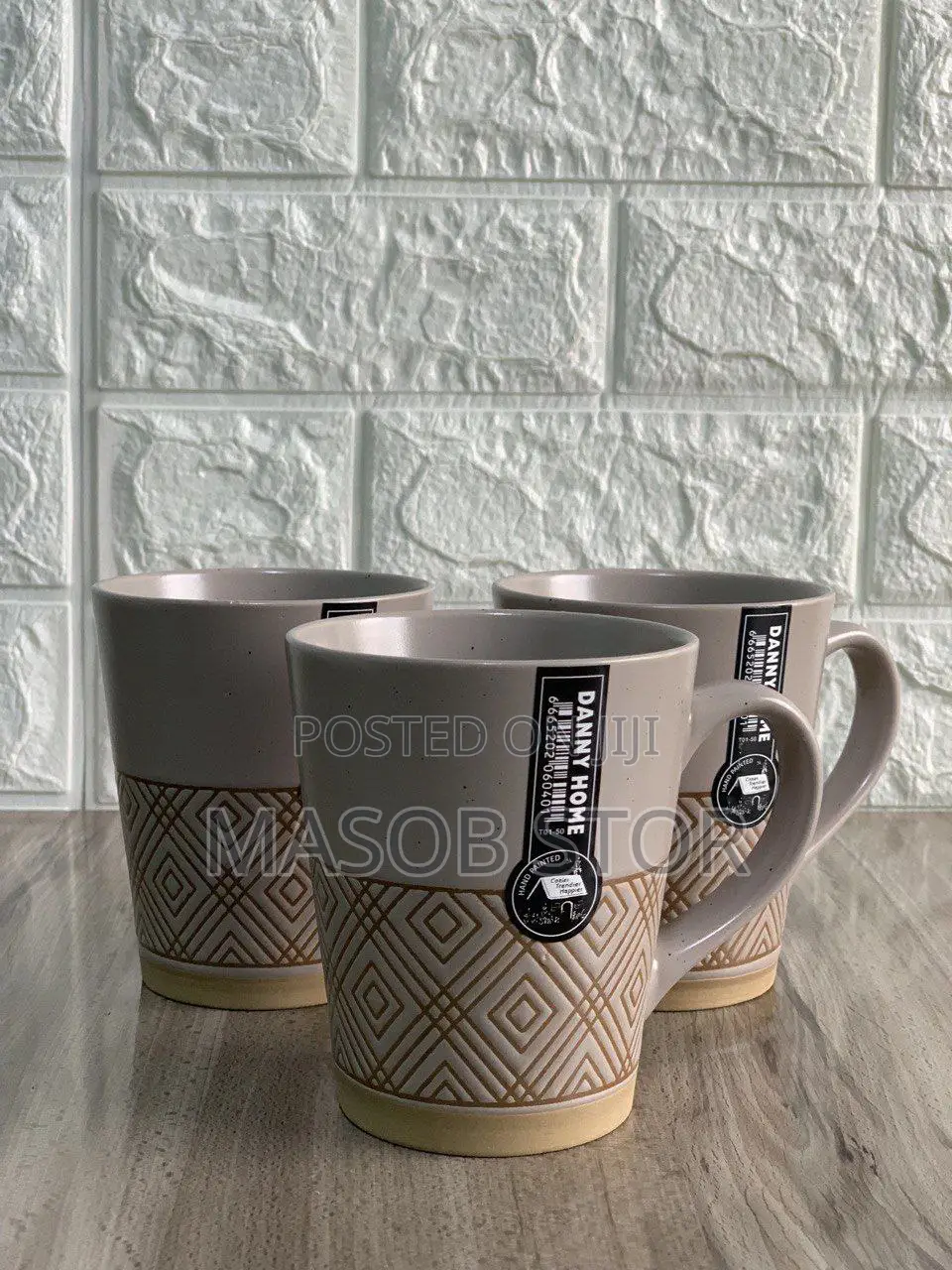 ታዋቂው ዳኒ ሆምስ ማግ በአዲስ መልክ ተውቦ