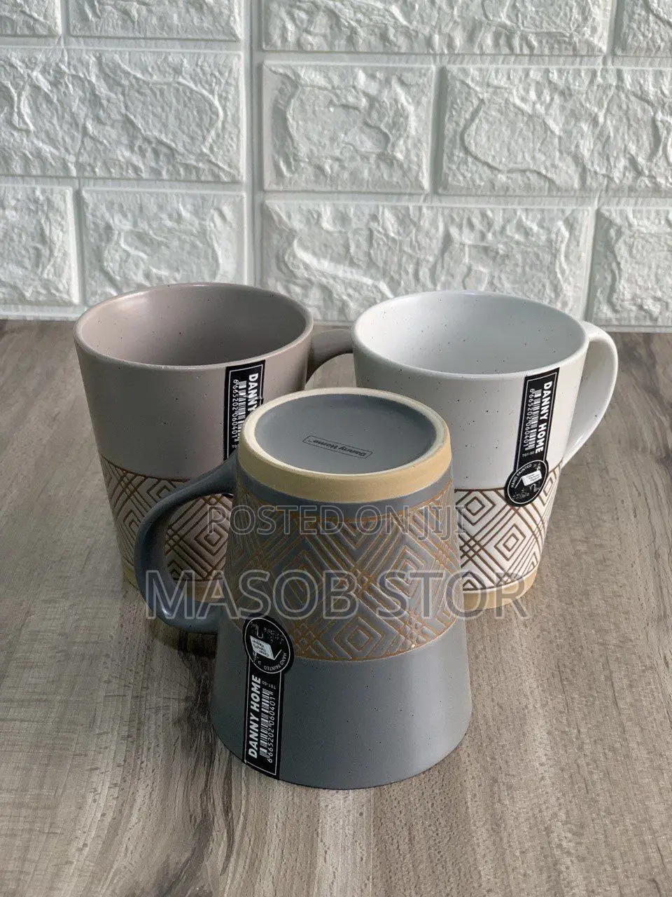 ታዋቂው ዳኒ ሆምስ ማግ በአዲስ መልክ ተውቦ