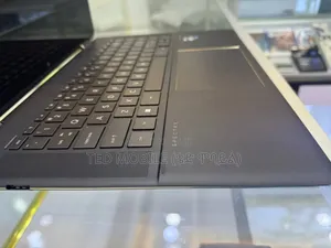 New Laptop HP Spectre 16GB Intel Core I7 SSD 512GB