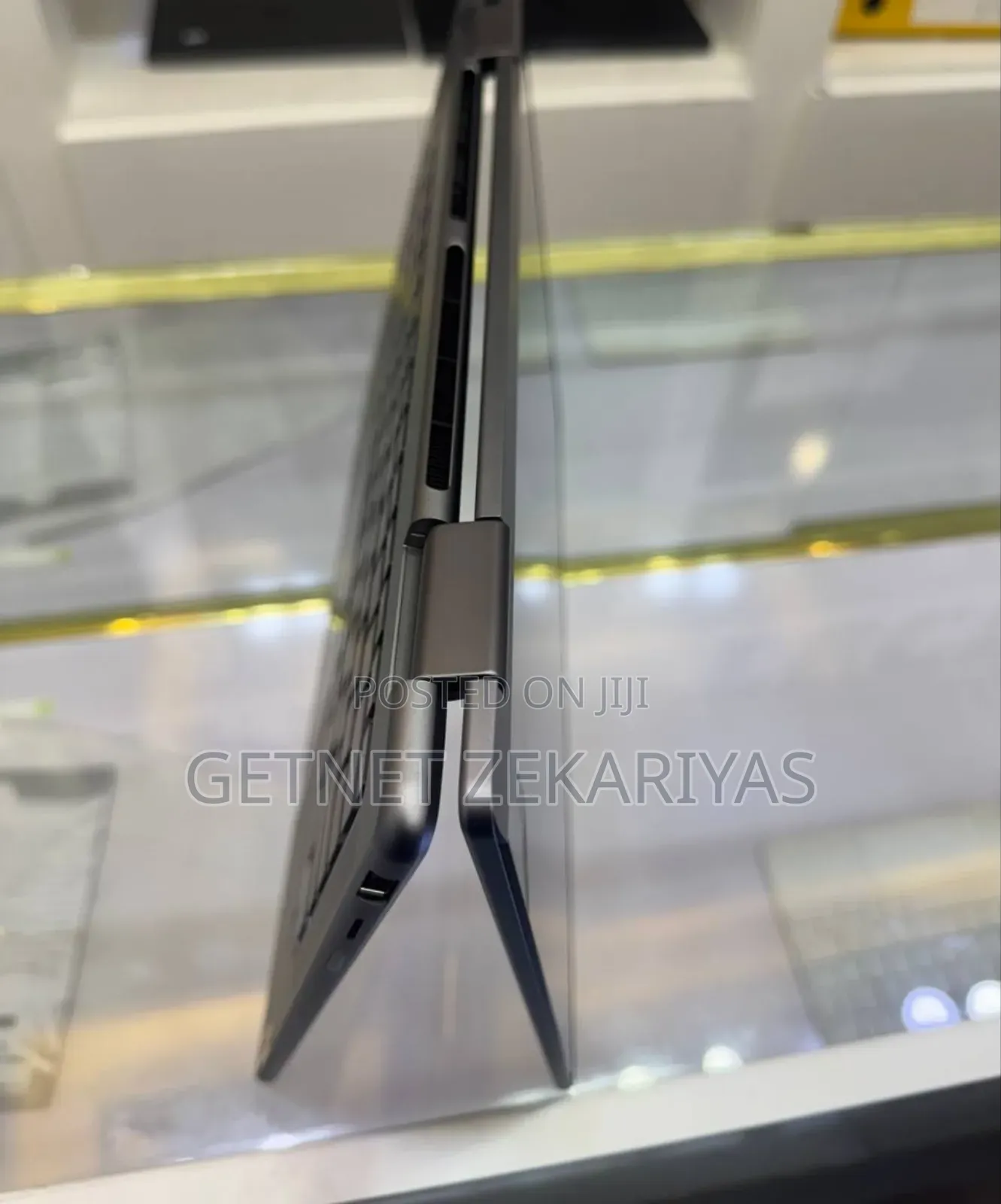 New Laptop Lenovo Yoga 7i 16GB AMD Ryzen 7 SSD 1T