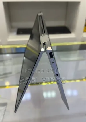New Laptop HP EliteBook 1040 G8 32GB Intel Core I7 SSD 512GB