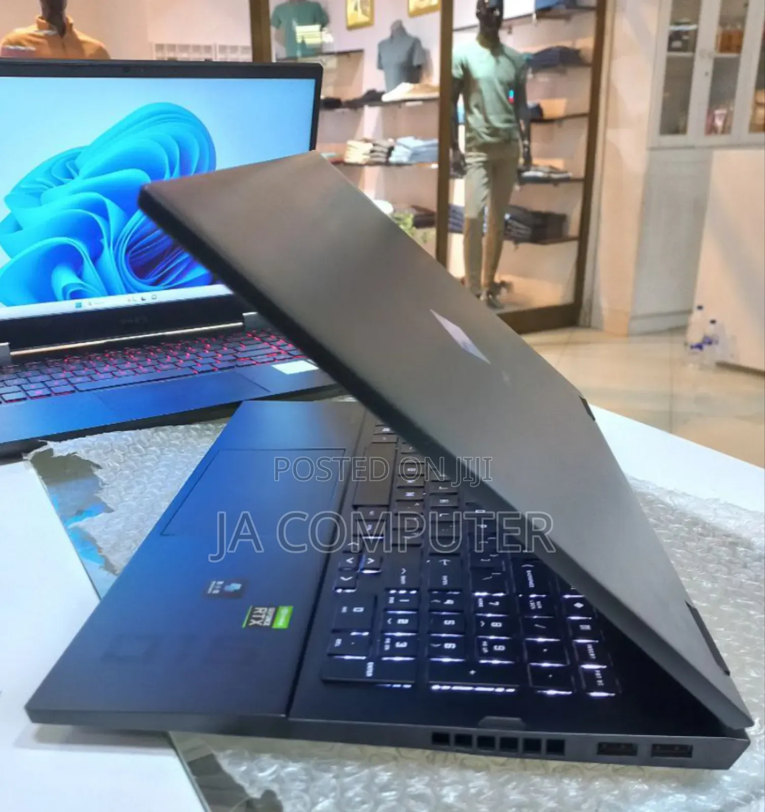 New Laptop HP Omen 15-Ce0xx 16GB Intel Core I5 SSD 512GB