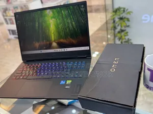 New Laptop HP Omen 17 16GB Intel Core I7 SSD 1T