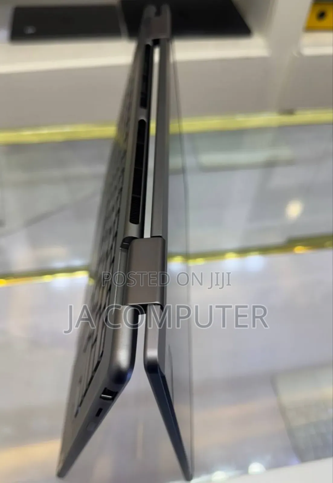 New Laptop Lenovo Yoga 7i 16GB AMD Ryzen 7 SSD 1T