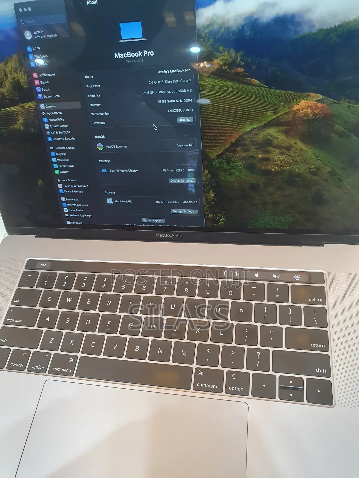 New Laptop Apple MacBook Pro 2019 16GB Intel Core I7 SSD 512GB