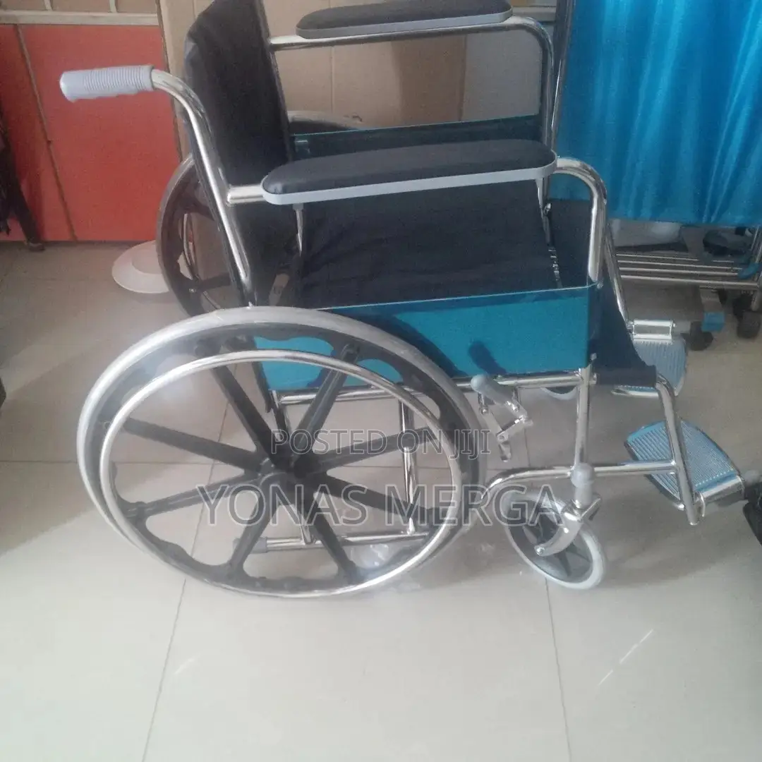Wheelchair 望open Position Wheel to Wheel Width In:26”Inches)